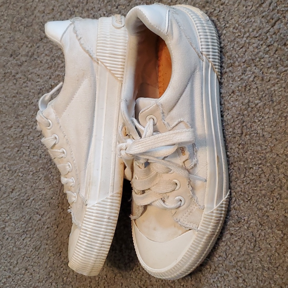 Rocket Dog sneakers